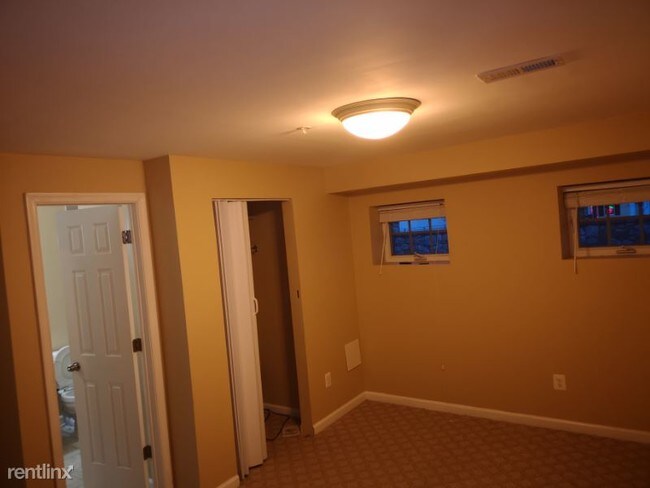 Foto del edificio - 14315 New Hampshire Ave