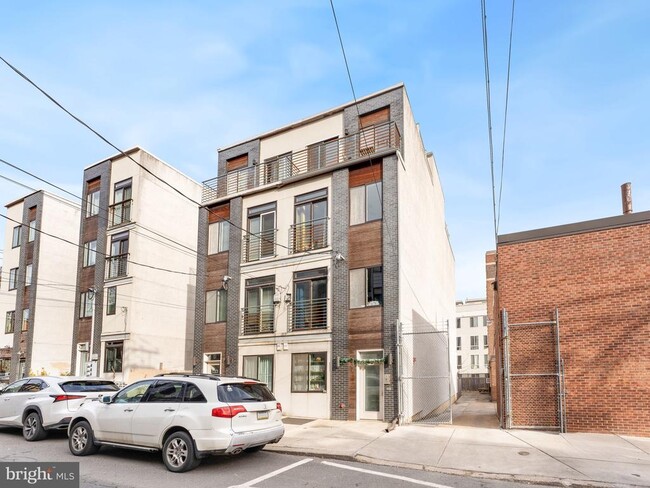 Building Photo - 837 N 16th St