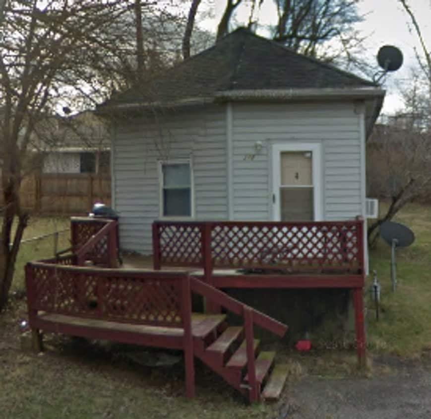 Primary Photo - Just updated! 2 bedroom 1 bath house for r...