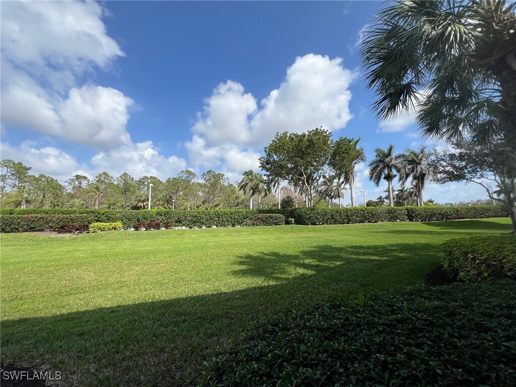 Foto principal - 6864 Ascot Dr