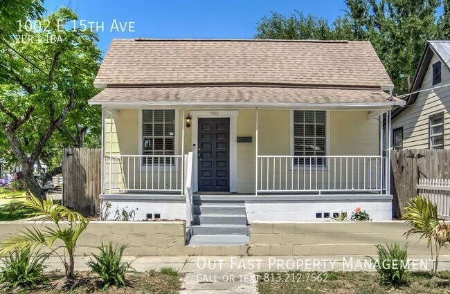 Building Photo - 1002 E 15th Ave