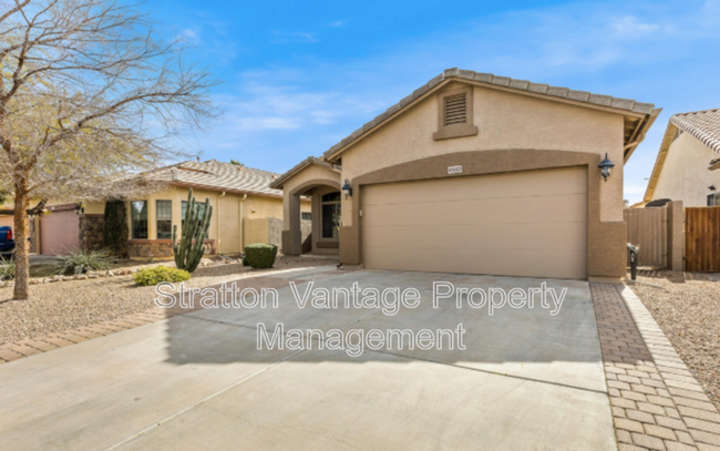 Building Photo - 45183 W Mescal Dr