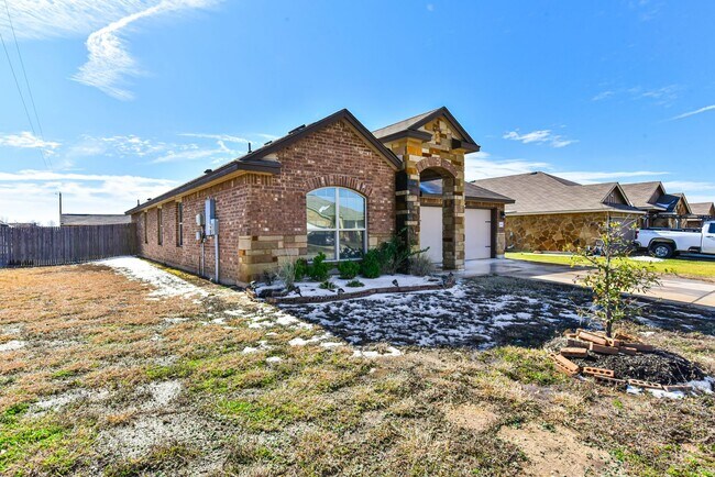 Foto del edificio - Charming 3-Bed, 2-Bath Gem in Killeen, TX
