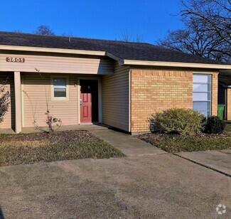 Building Photo - 3601 Choctaw St
