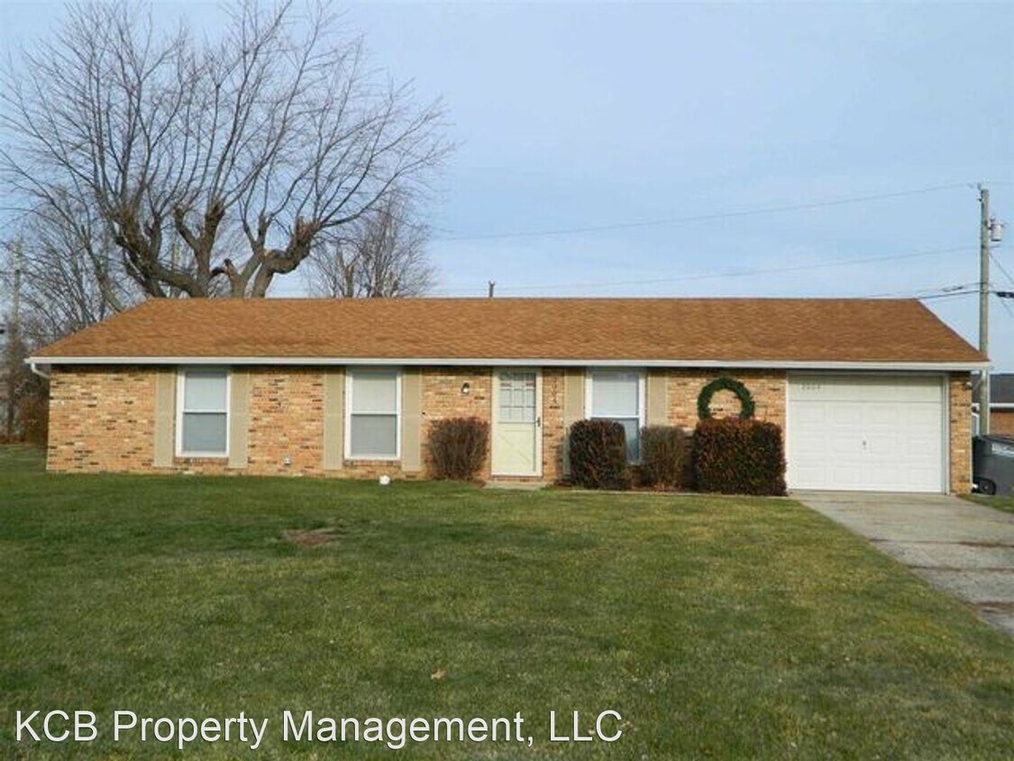 Primary Photo - 4 br, 2 bath House - 2004 Pontiac Court
