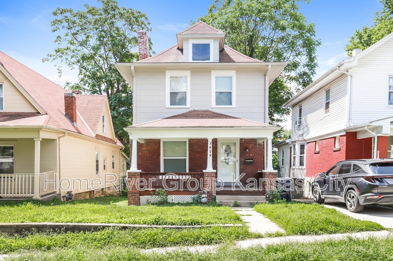 Primary Photo - 3415 Smart Ave
