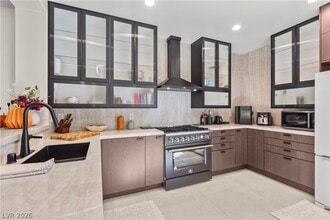 Building Photo - 4346 Prada Pl