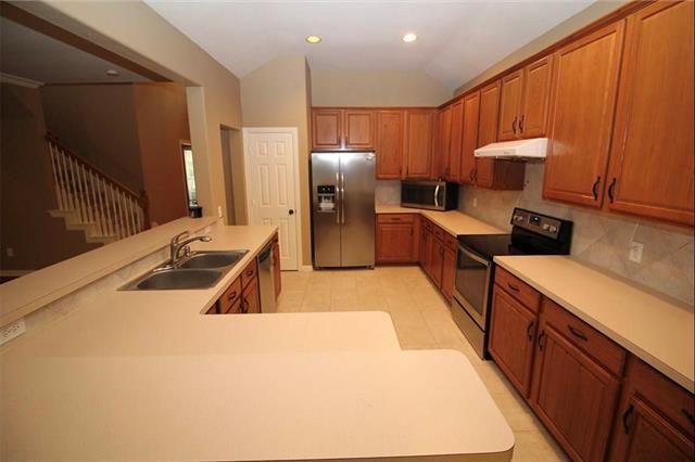 Building Photo - 1621 Woodstream Ln