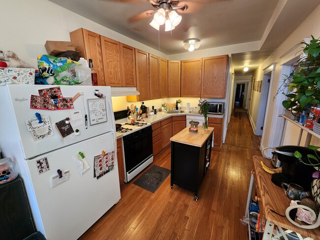 Building Photo - 5778 Pershing Ave