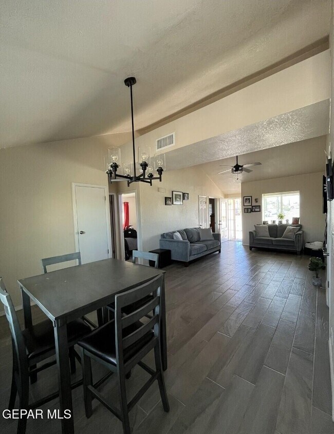 Building Photo - 1642 Dick Mayers Dr