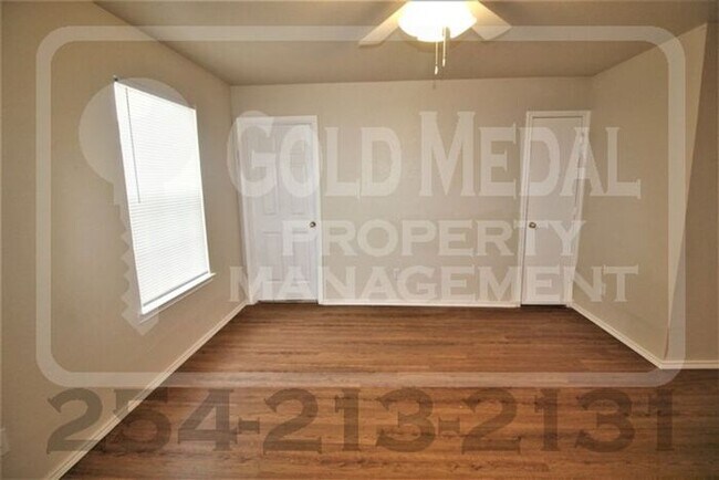 Foto del edificio - 1708 Spring Rose Circle, Unit A, Killeen