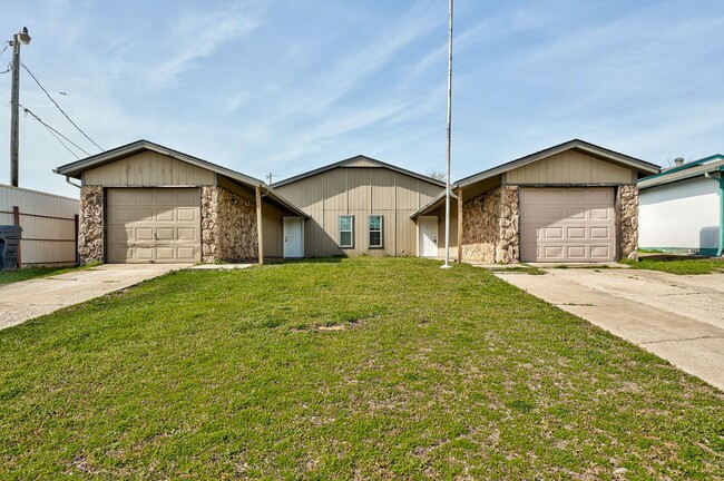 Photo - Welcome Home – Where Comfort Meets Modern Living!