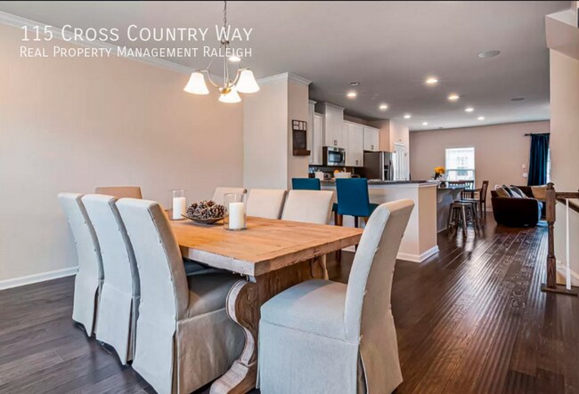 Photo - 115 Cross Country Way House