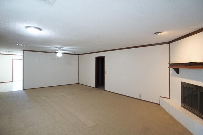 Building Photo - 9923 Mashburn Blvd