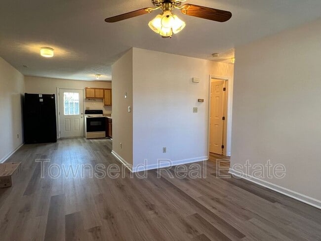 Building Photo - 115 Centipede Ln