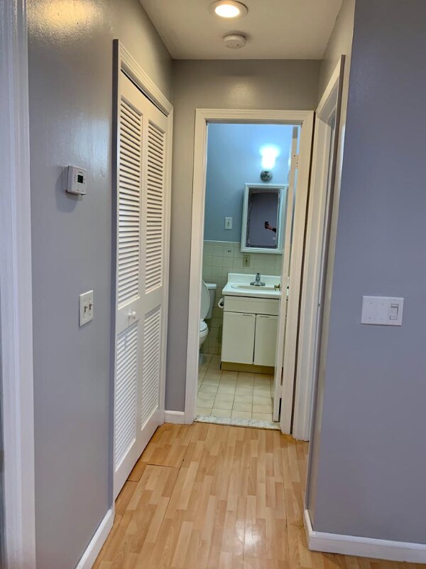 481 Walker St, Fairview, NJ 07022 Condo for Rent in Fairview, NJ