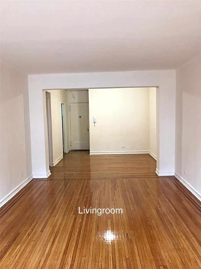 Foto del edificio - 35-43 84th Street