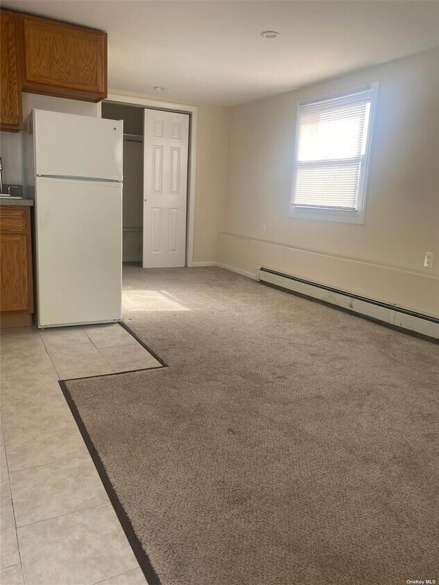 1135 N Broadway Unit 2BR, Massapequa, NY 11758 Room for Rent in