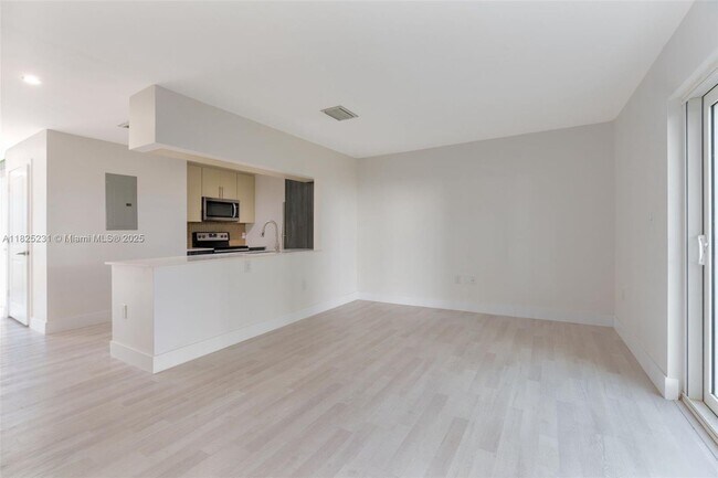Foto del edificio - 2771 NW 191st Terrace