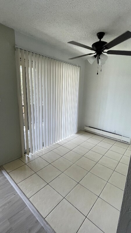 Foto del edificio - 1818 Rexford Dr