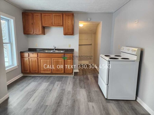 Foto del edificio - 406 1st St SE