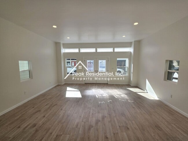 Foto del edificio - Updated 4bd/2ba Walnut Grove House