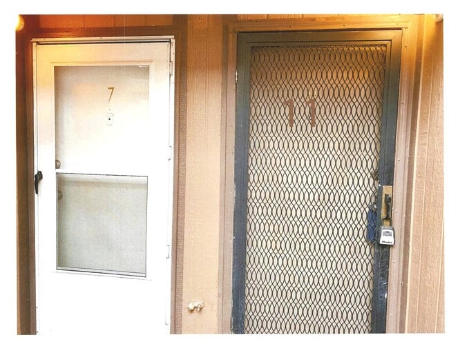 Foto del edificio - 2 BR, 2 Bath Condo on Tripp Dr in Reno.