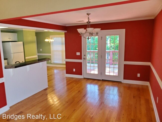 Building Photo - 3 br, 2 bath House - 808 Tyler Woods Drive