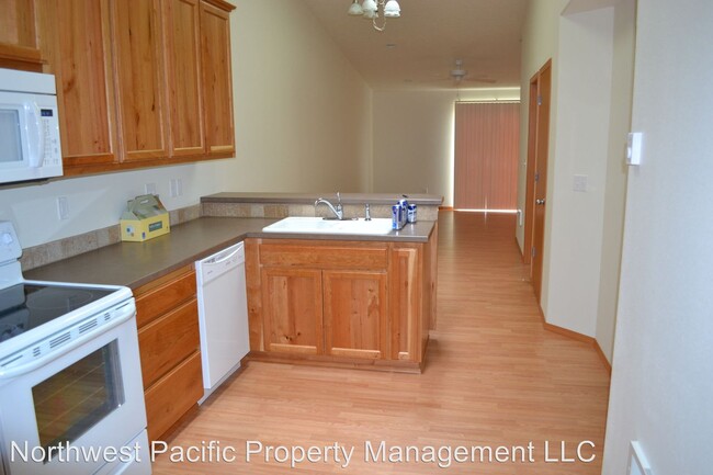 Foto del edificio - 619-621 Broad St S