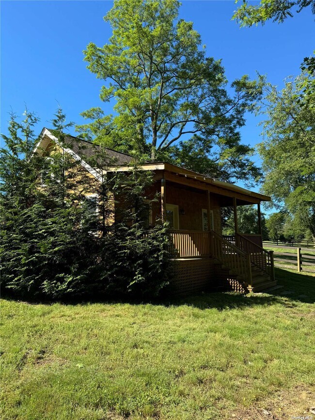 Building Photo - 4350 Sound Ave
