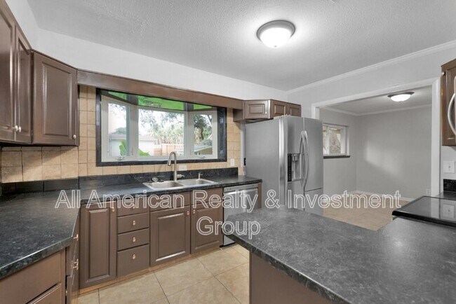 Foto del edificio - 20 Dogwood Ln
