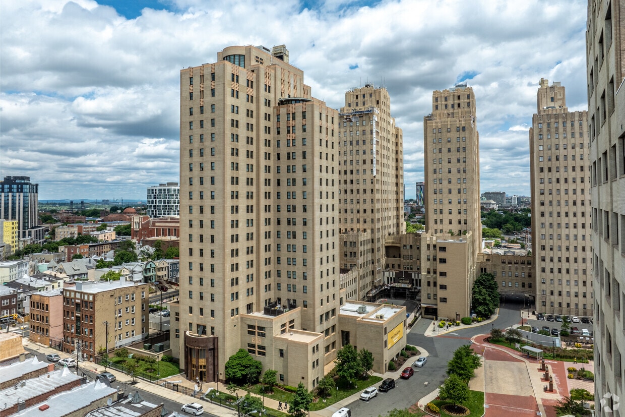 The Beacon Jersey City Apartments in Jersey City, NJ