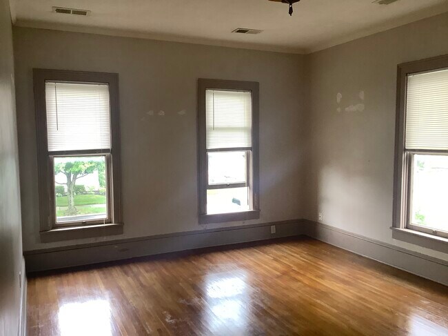 Foto del edificio - 516 N Broad St