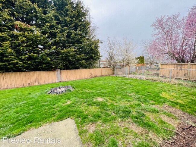 Foto del edificio - 3 br, 2 bath House - 2414 N. 24th Place