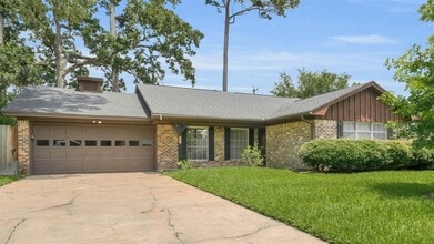 Building Photo - 442 Mignon Ln