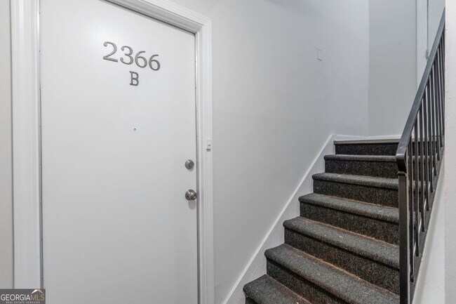 Foto del edificio - 2364 Peachwood Cir NE