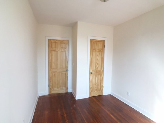 Building Photo - 1505 Saint Nicholas Ave