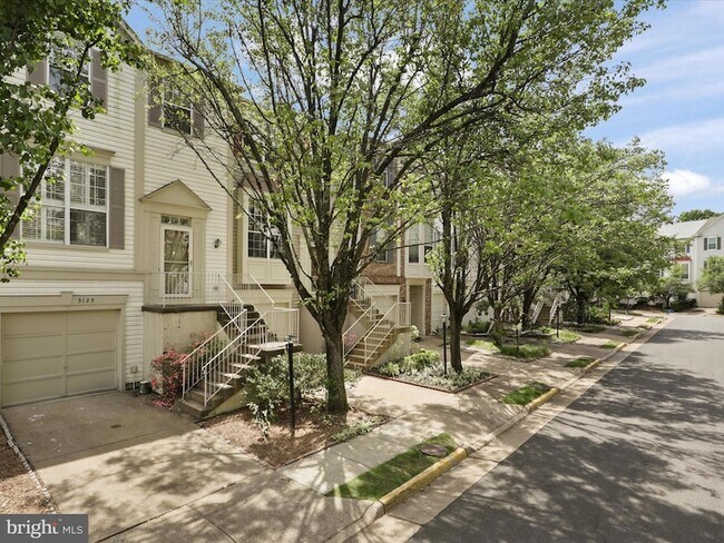 Photo - 5129 Beauregard St Townhome