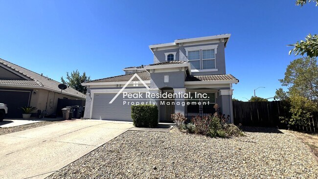 Building Photo - Very Nice 4bd/3ba Elk Grove Home with Larg...