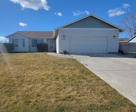 Building Photo - 4508 Sedona Dr