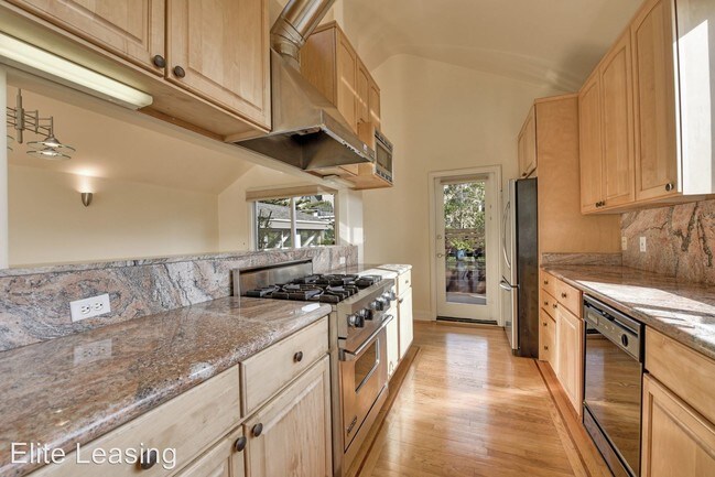 Foto del edificio - 455 Eureka St