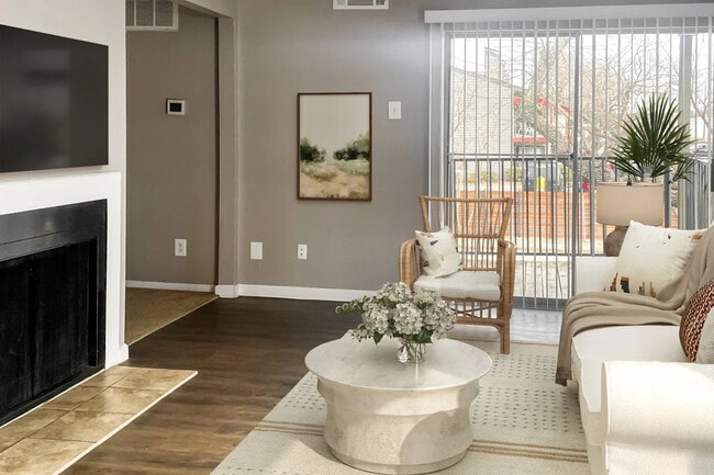 Foto del edificio - Suncrest Apartments