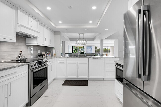 Foto del edificio - 4744 S Ocean Blvd