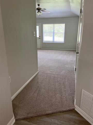 Foto del edificio - 1712 Willow Wood Dr