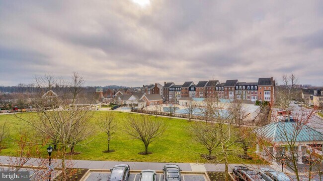 Building Photo - 11327 Harrison St