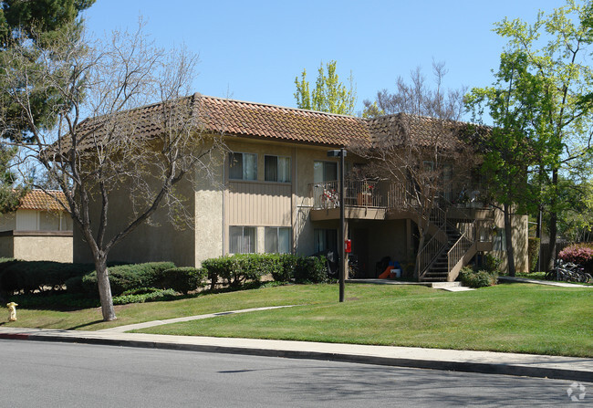 Building Photo - Los Arboles Apartments