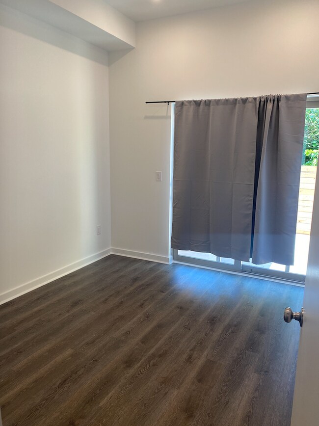 Foto del edificio - 5732 Ludlow St