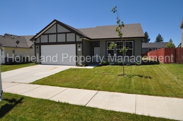Primary Photo - Beautiful 3 bed 2 bath in 5 Mile Spokane