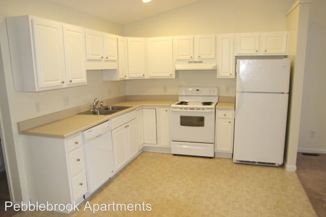 Building Photo - 104 Brookside Dr