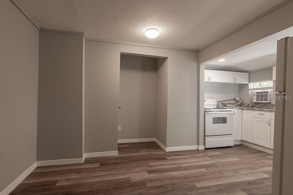 Primary Photo - 1424 10th St W
